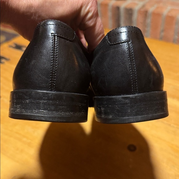 Salvatore Ferragamo Studio black captoe dress shoes size 9EE - Picture 4 of 7